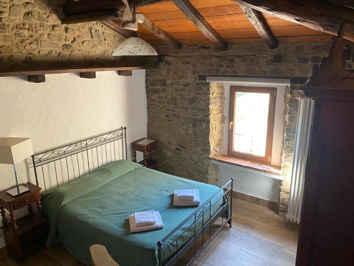 La Sosta Del Vento Bed & Breakfast กาสติโญเน เด เปโปลี ภายนอก รูปภาพ