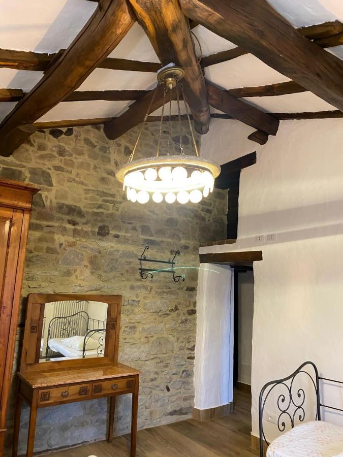 La Sosta Del Vento Bed & Breakfast กาสติโญเน เด เปโปลี ภายนอก รูปภาพ